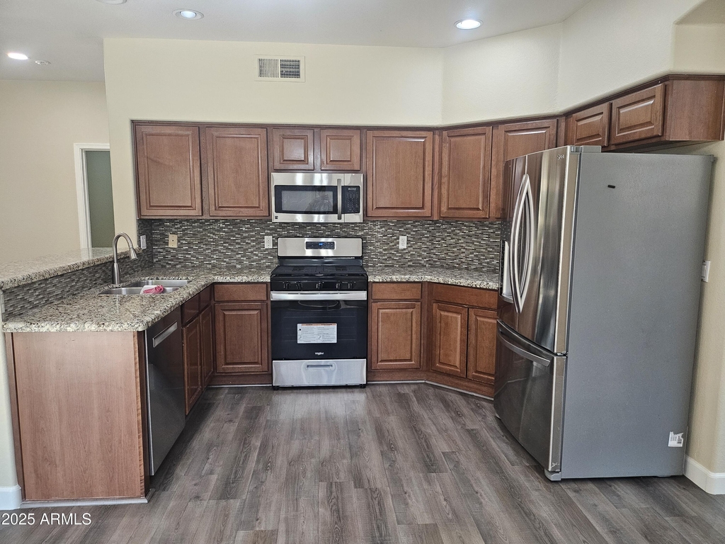 2711 W Megan Street - Photo 8