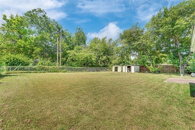 2682 Wasina Drive - Photo 18