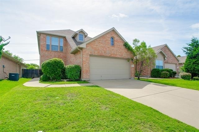 5824 Melanie Court - Photo 0