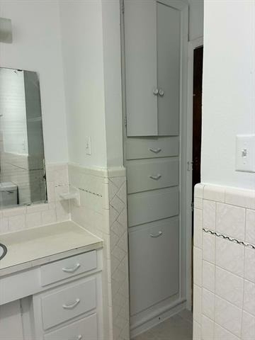610 S Rike Street - Photo 10