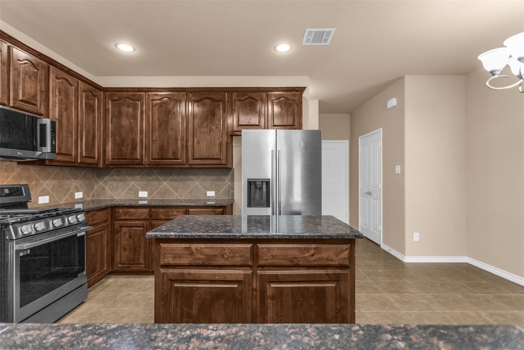 4924 Stray Creek Lane - Photo 5