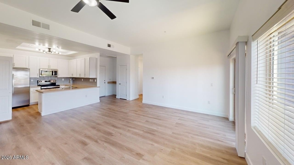 9160 N 67th Avenue - Photo 6