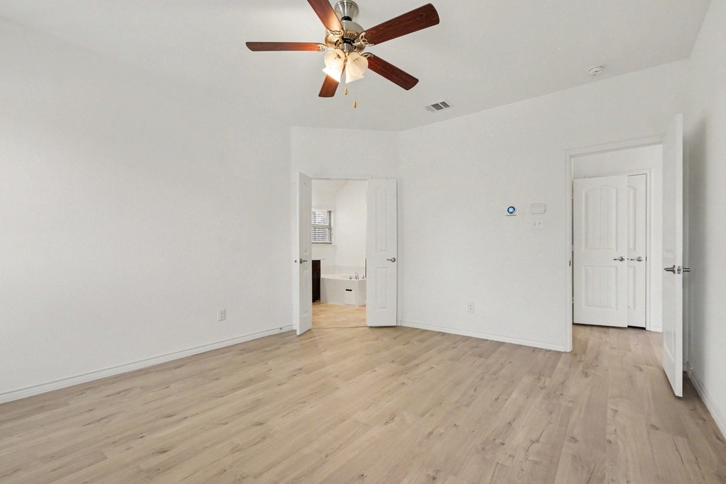 10020 Levelland Place - Photo 18