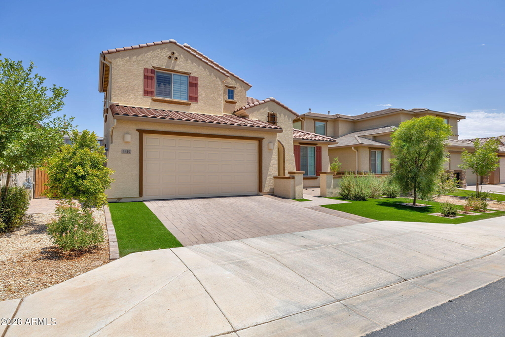 5819 N 88th Lane - Photo 1