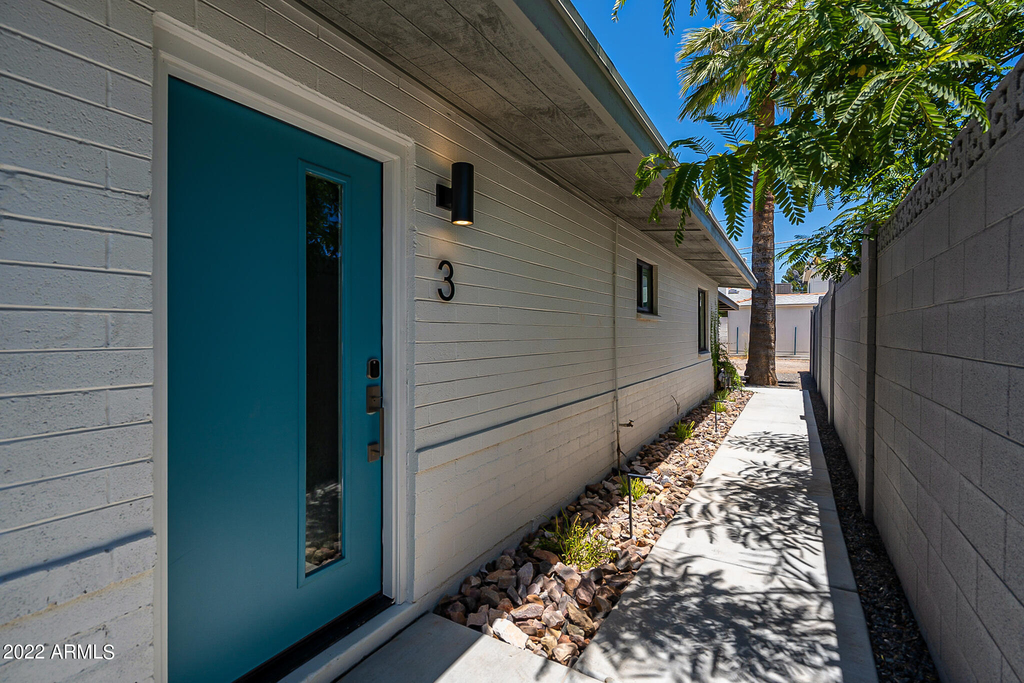 6227 N 13th Place - Photo 2