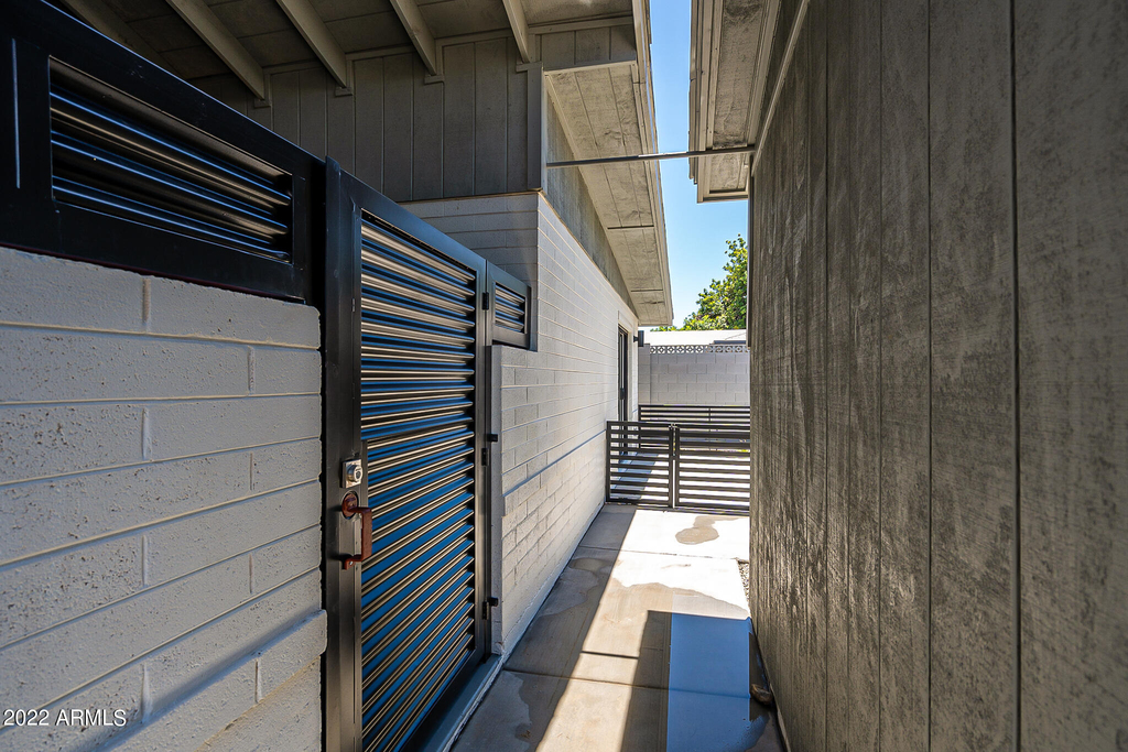 6227 N 13th Place - Photo 11
