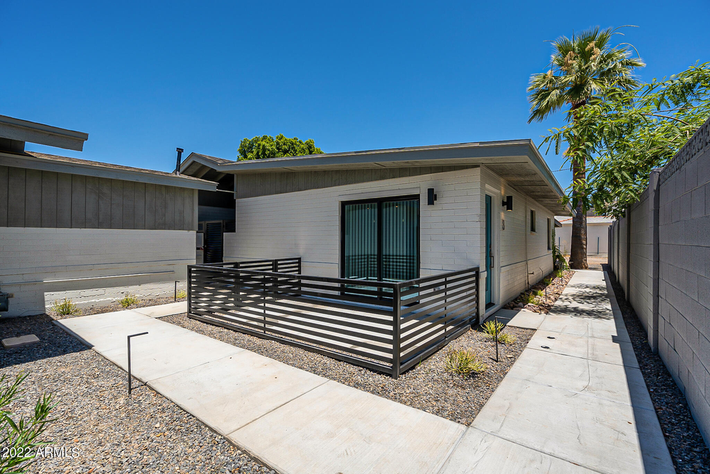 6227 N 13th Place - Photo 8