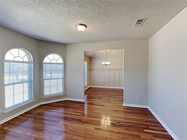 643 Big Oak Court - Photo 1