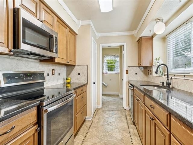 2634 Duchess Drive - Photo 3