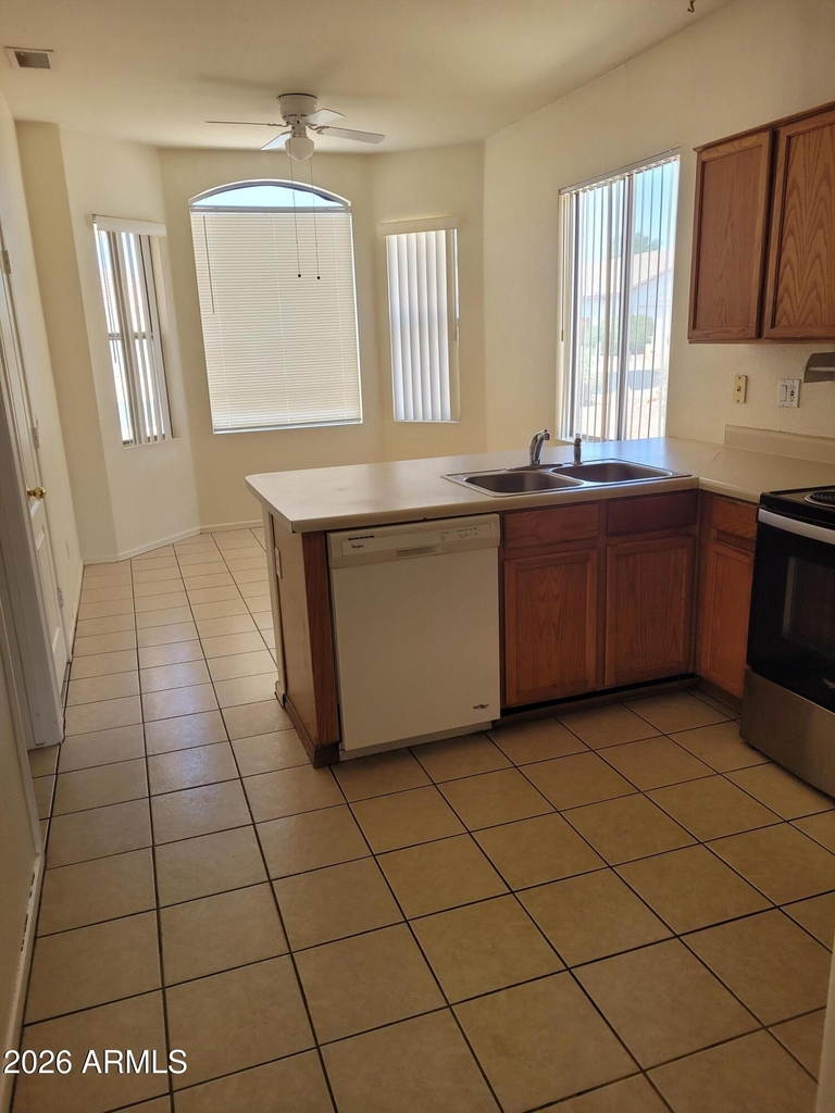 8817 N 65th Drive - Photo 3
