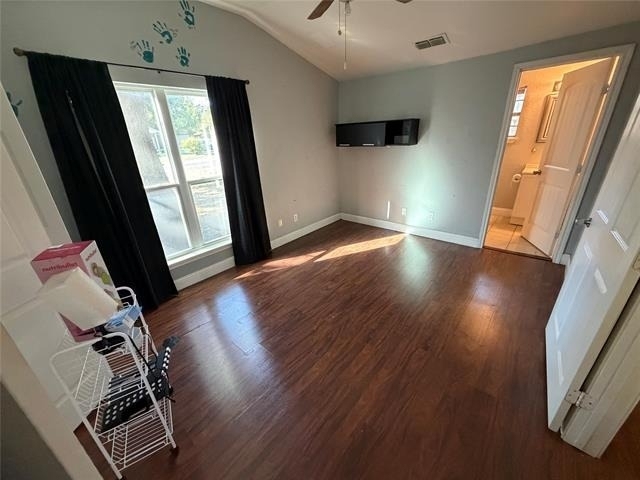 979 W Pecan Street - Photo 5
