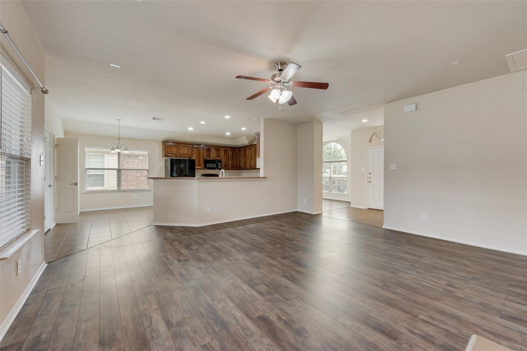 1077 Hampton Bay Drive - Photo 10