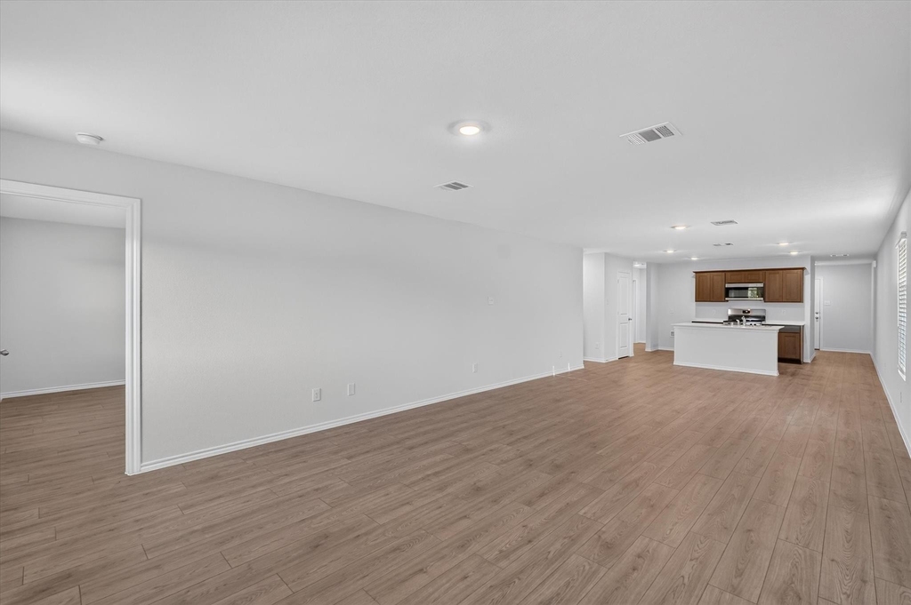 1153 Northfield Drive - Photo 2