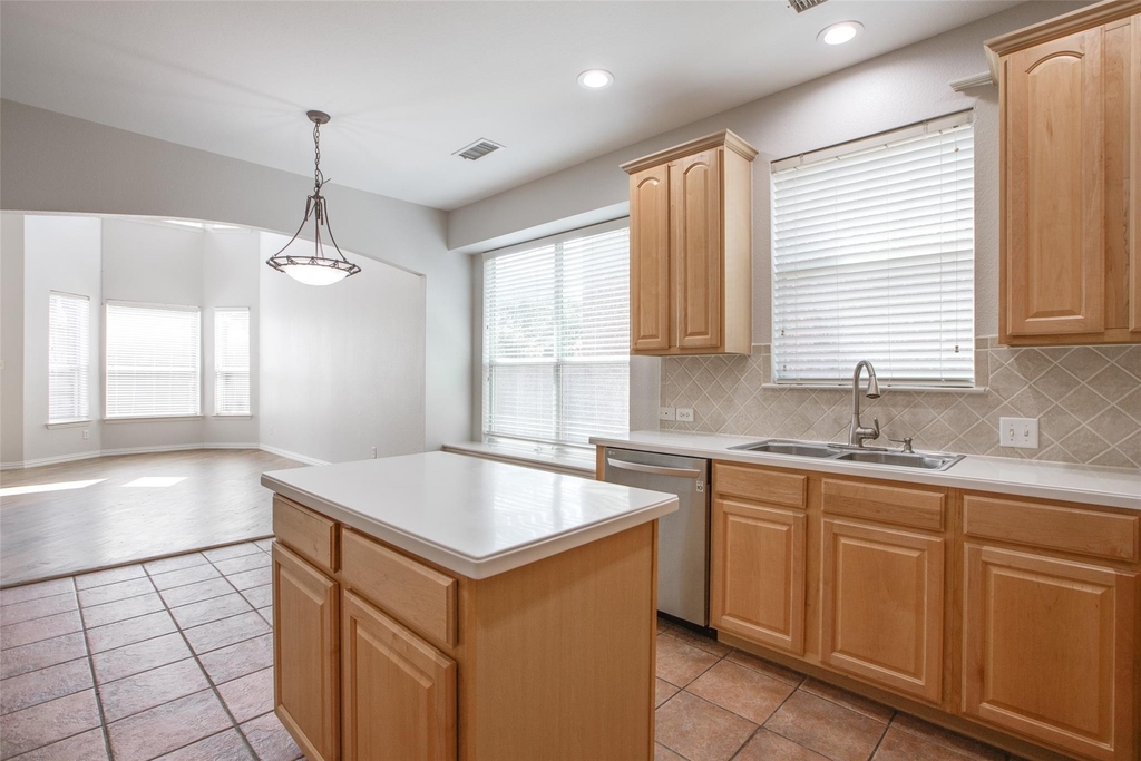 3401 Maddock Drive - Photo 8