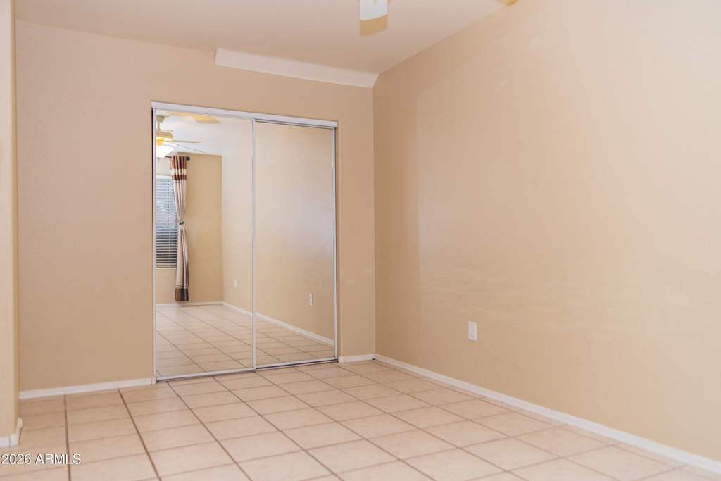 720 W Hancock Avenue - Photo 12