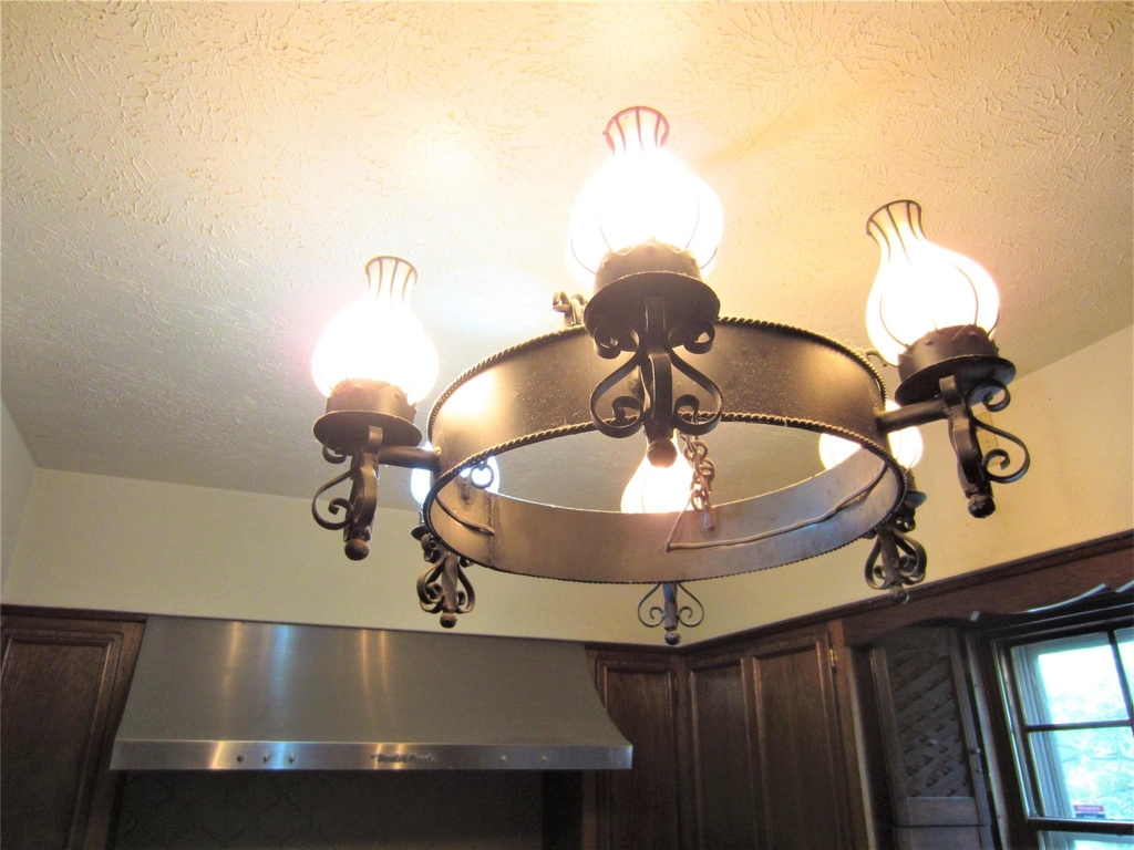 1815 Greenwood Drive - Photo 19