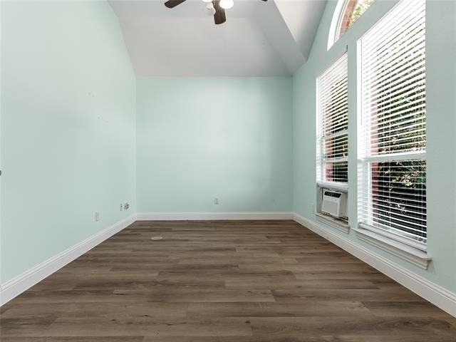 5601 Glenview Lane - Photo 18