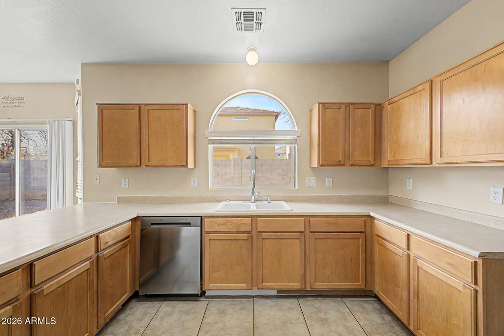 8932 W Hammond Lane - Photo 12