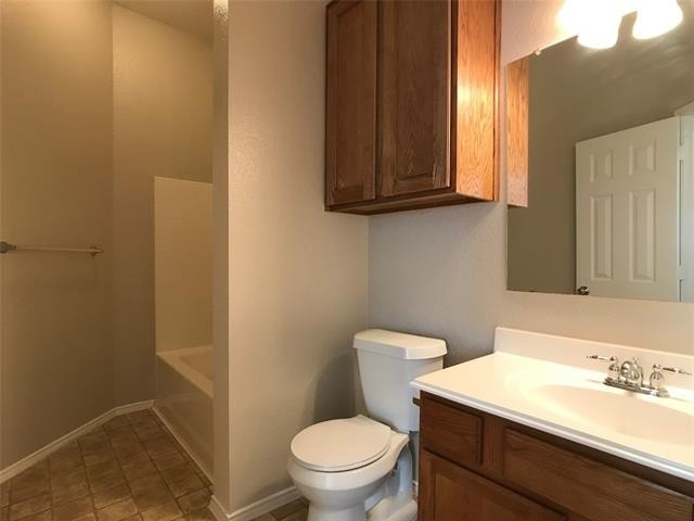 13213 Fencerow Road - Photo 14
