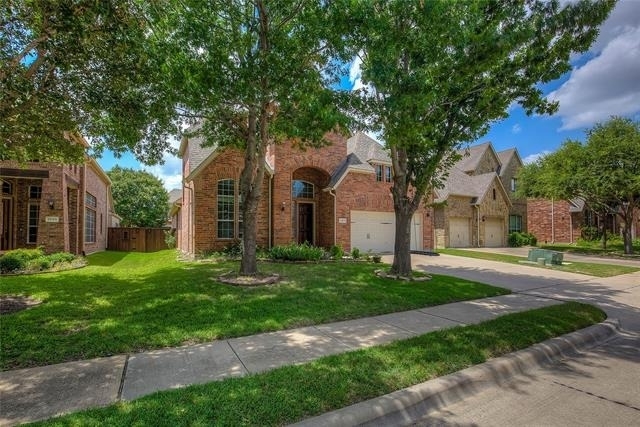3509 New Castle Court - Photo 1