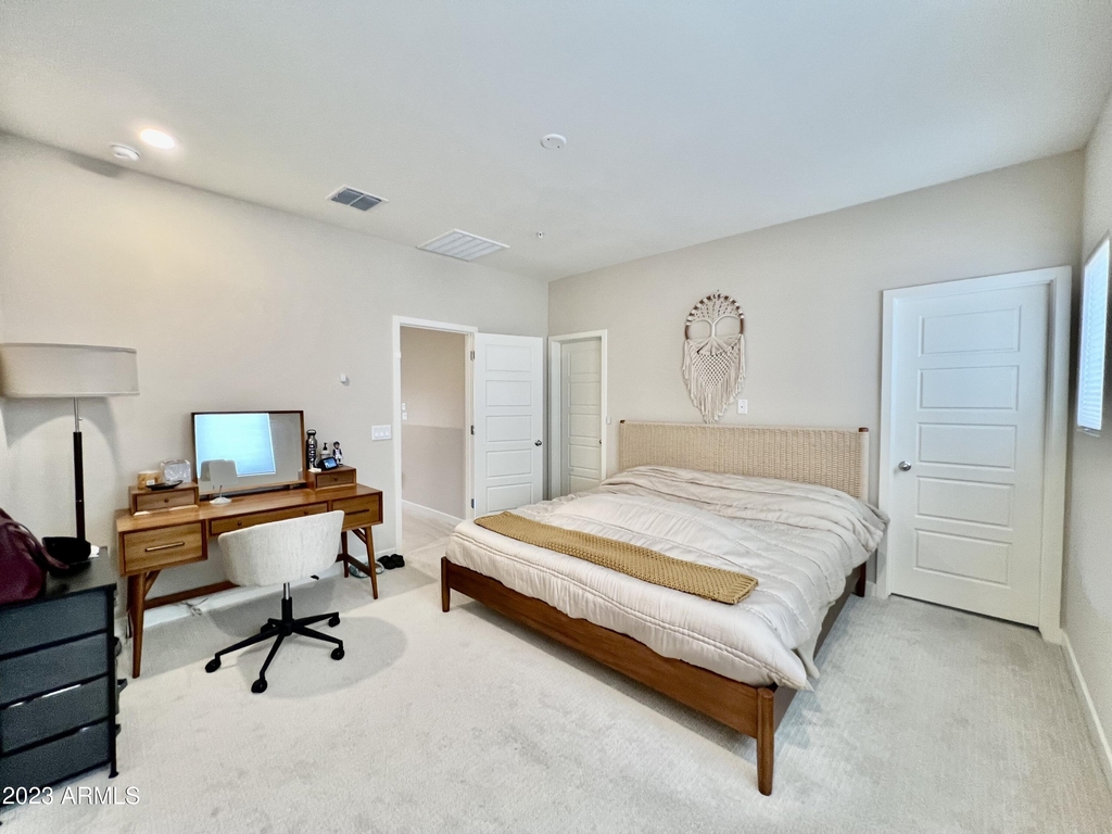 2145 W Harmont Drive - Photo 13