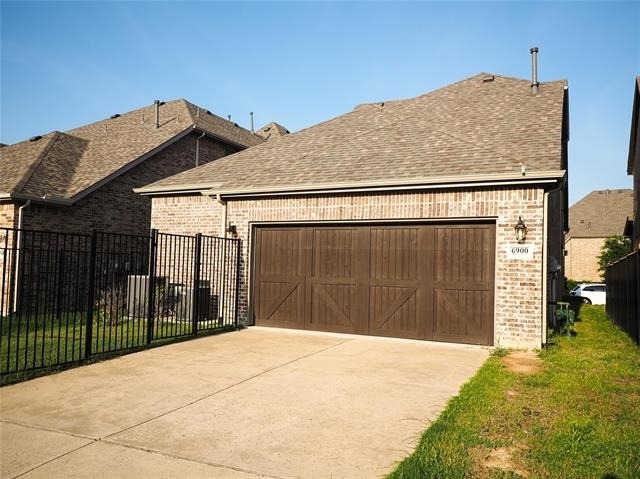 6900 Royal Liverpool Drive - Photo 36