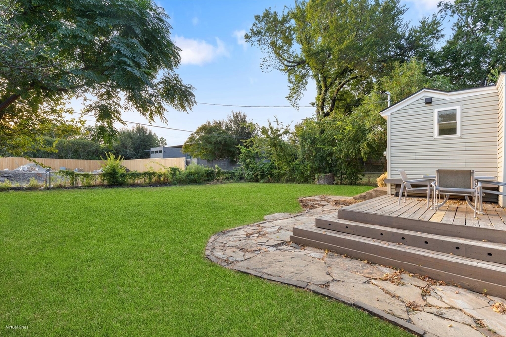 8732 Glencrest Lane - Photo 35