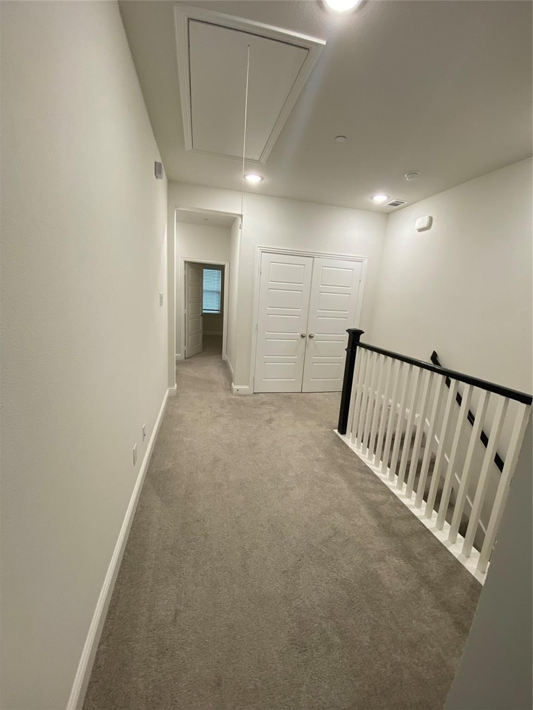 1919 Diyaa Court - Photo 25