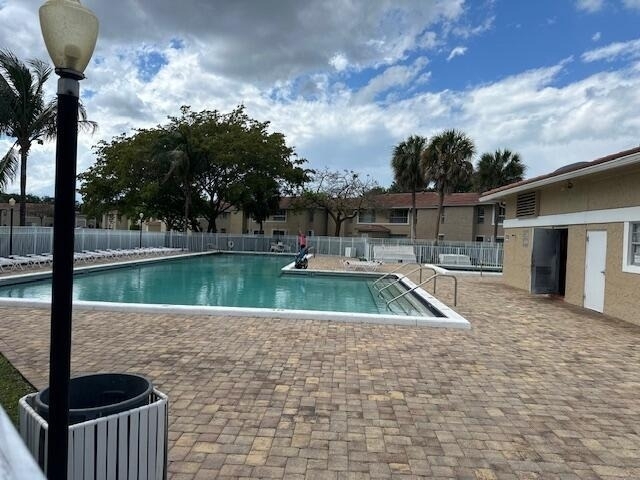 1004 Twin Lakes Drive - Photo 22