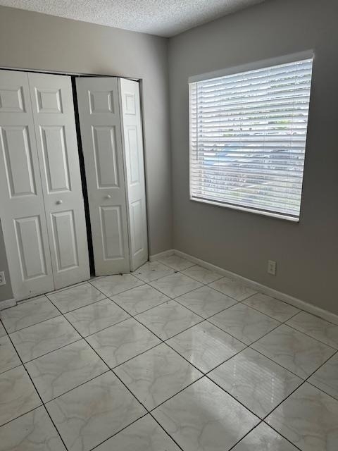 1004 Twin Lakes Drive - Photo 14