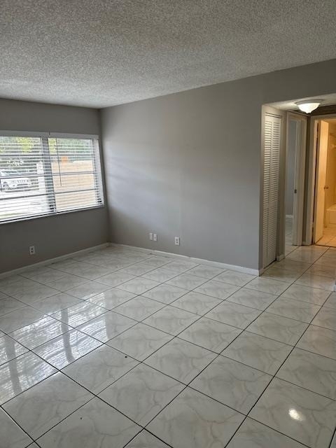 1004 Twin Lakes Drive - Photo 30