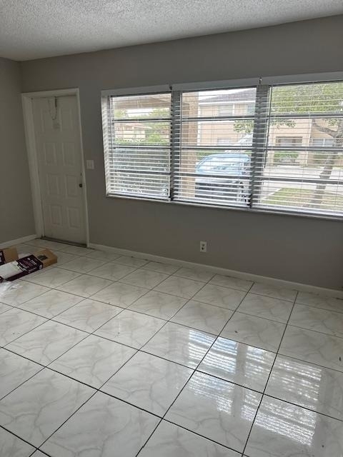 1004 Twin Lakes Drive - Photo 38