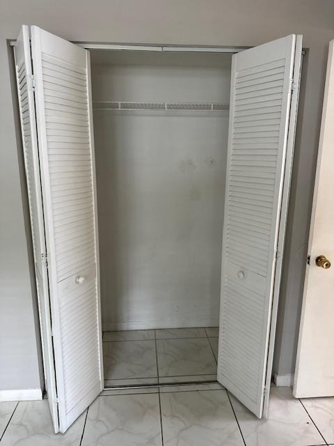1004 Twin Lakes Drive - Photo 10