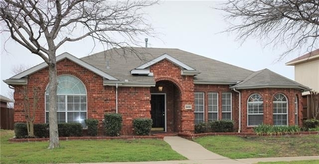 5600 Vineyard Lane - Photo 0
