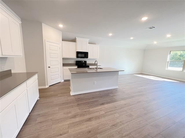 1817 Saint James Place Lane - Photo 2