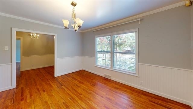 2010 N Locust Street - Photo 6