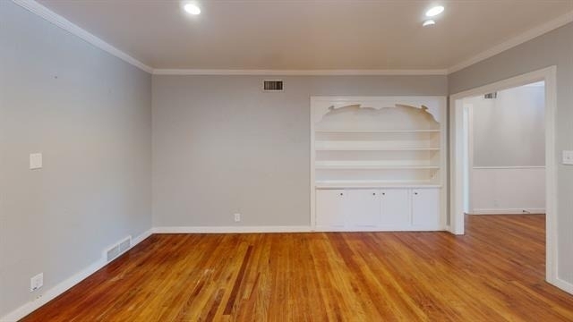2010 N Locust Street - Photo 5