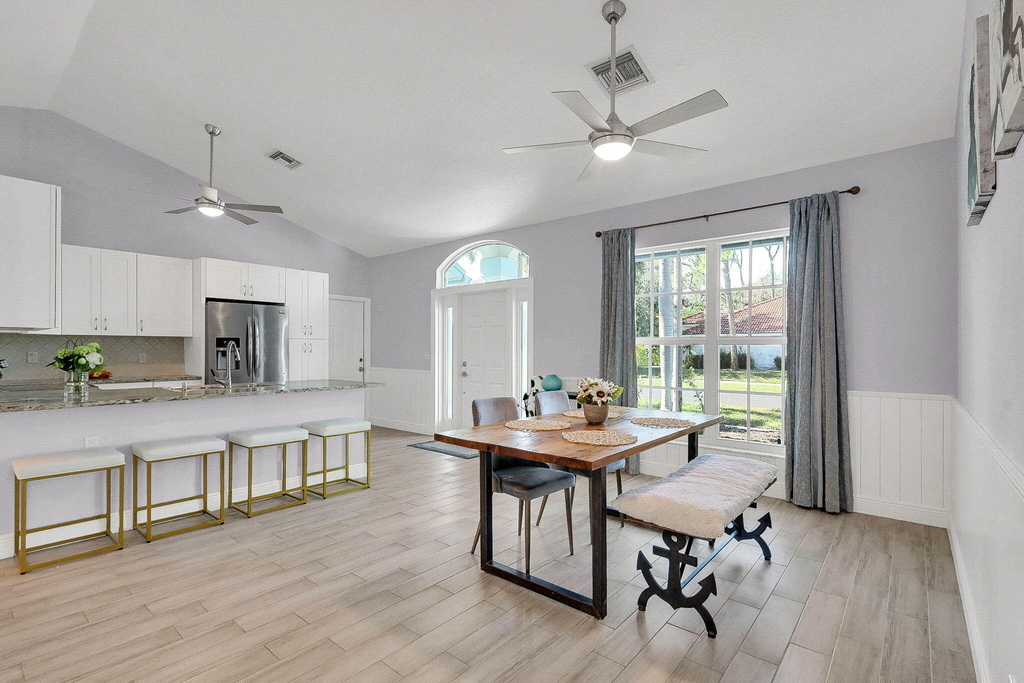 1176 Staghorn Street - Photo 9