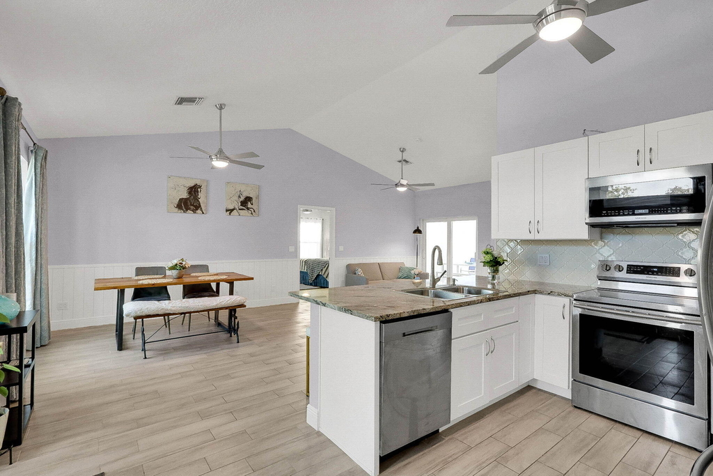 1176 Staghorn Street - Photo 11