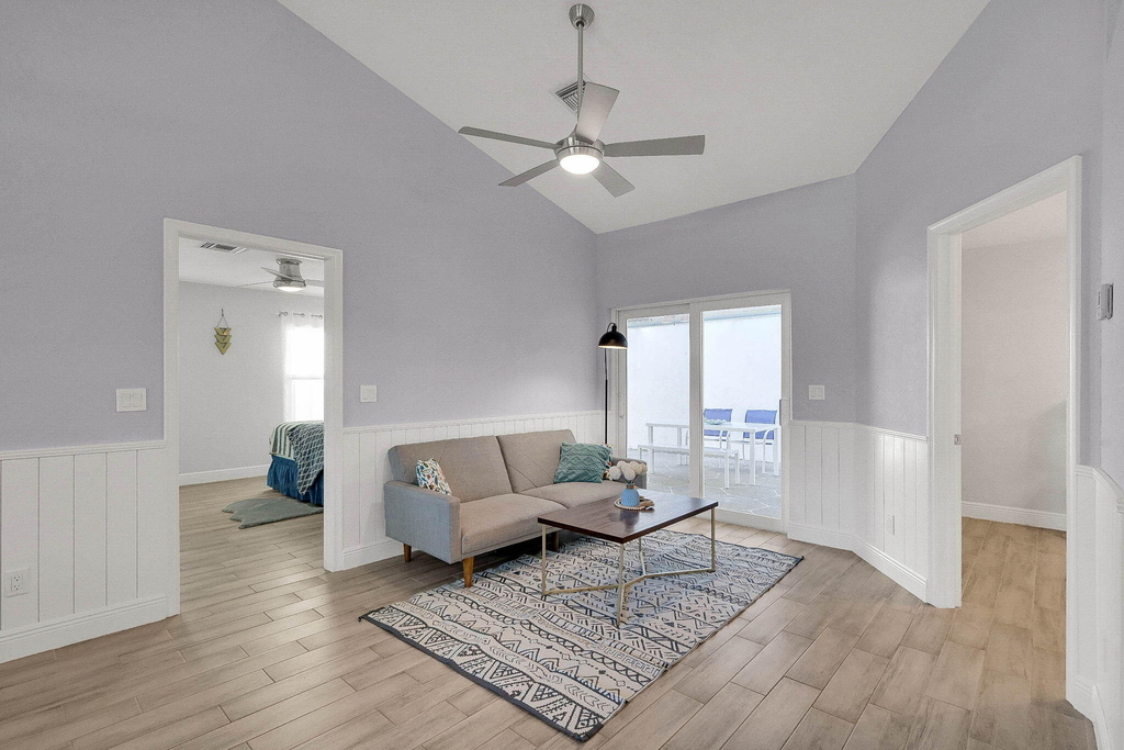 1176 Staghorn Street - Photo 2