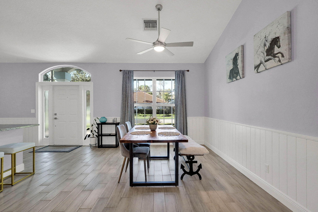 1176 Staghorn Street - Photo 6