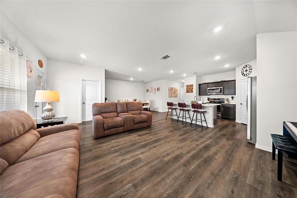 2920 Roper Street - Photo 16