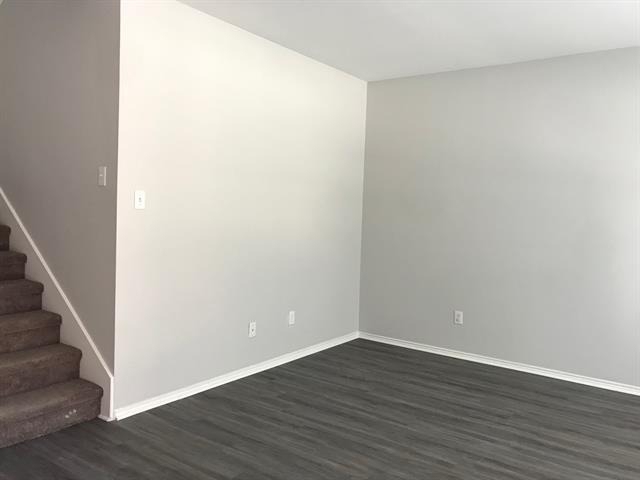 2053 Meadow Park Drive - Photo 3