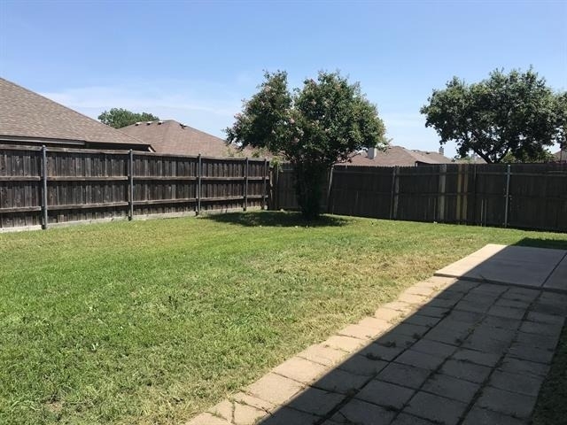 2053 Meadow Park Drive - Photo 28