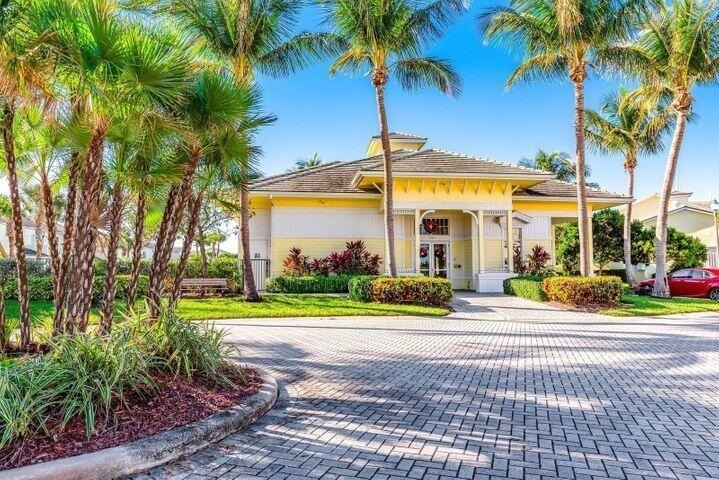 601 Mariner Bay Boulevard - Photo 3