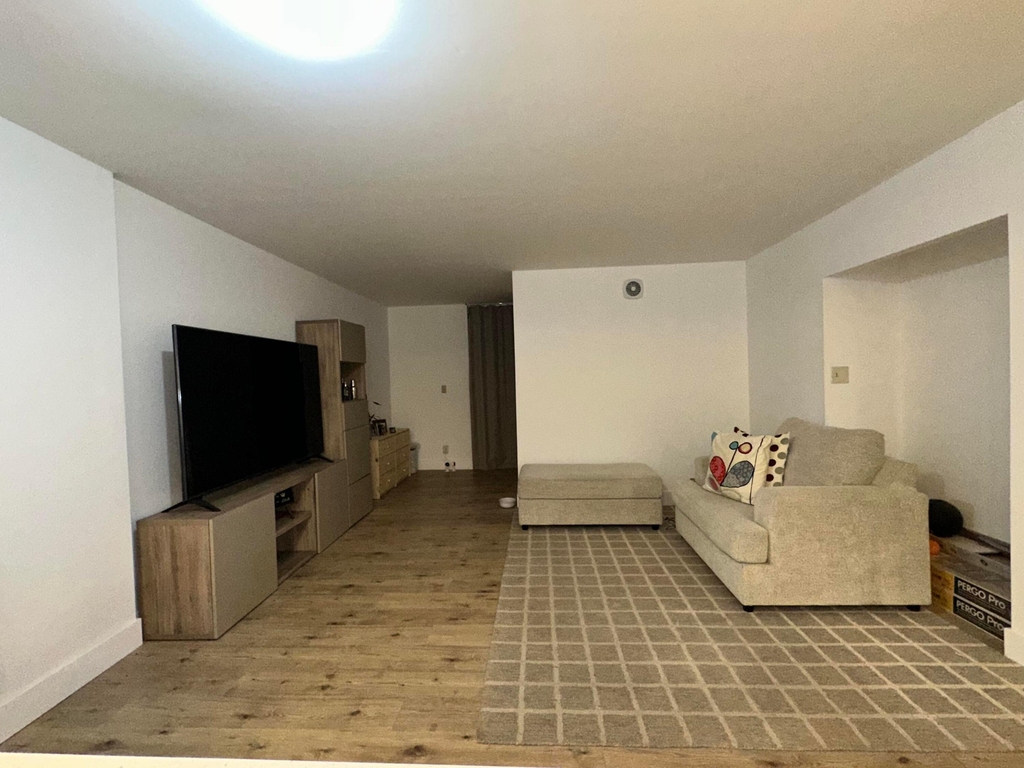 410 Nw 68th Avenue - Photo 4