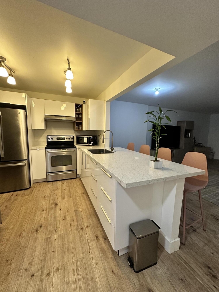 410 Nw 68th Avenue - Photo 1