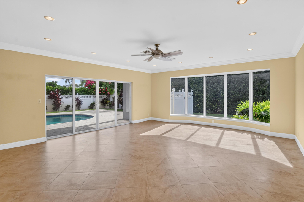 899 Granada Drive - Photo 5