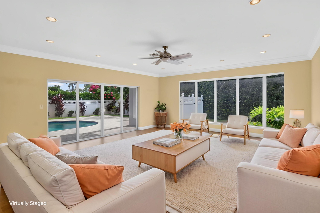 899 Granada Drive - Photo 4