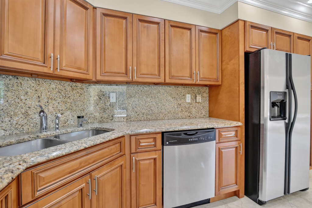 899 Granada Drive - Photo 10